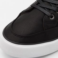 Offres 🧨 Pier One Prix Cassé Baskets basses sneakers rond homme ⭐ -Pier One Soldes Magasin c67d534b3e2c455a85ade02dcc1e0712