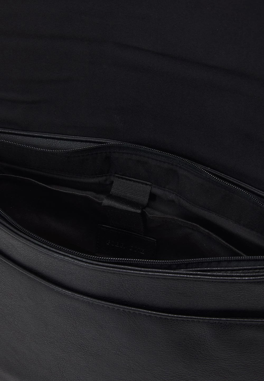 Meilleur prix 🧨 Pier One Sac bandoulière Garantie De Qualité 100% sacs compartiment pour pc portable homme 👍 6 Meilleur prix 🧨 Pier One Sac bandoulière Garantie De Qualité 100% sacs compartiment pour pc portable homme 👍 – Image 4