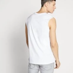 Les meilleures critiques de 👏 Pier One Prix Allégé 2 PACK - Débardeur t-shirts & polos col rond homme 👍 -Pier One Soldes Magasin d0b4dab63b5548078a8543a3eca09f0c