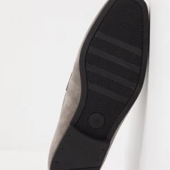 Tout neuf 💯 Prix Cassé Pier One Mocassins chaussures de ville carr&eacute; homme 🧨 -Pier One Soldes Magasin d18360a851f44bea81bdb7eb4ff0e458