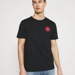 Vente flash đ Pier One Prix CassĂ© T-shirt imprimĂ© t-shirts col rond homme â 11 Vente flash đ Pier One Prix CassĂ© T-shirt imprimĂ© t-shirts col rond homme â -Pier One Soldes Magasin d68e0b829e5c47c6ba792e55c1e03fed