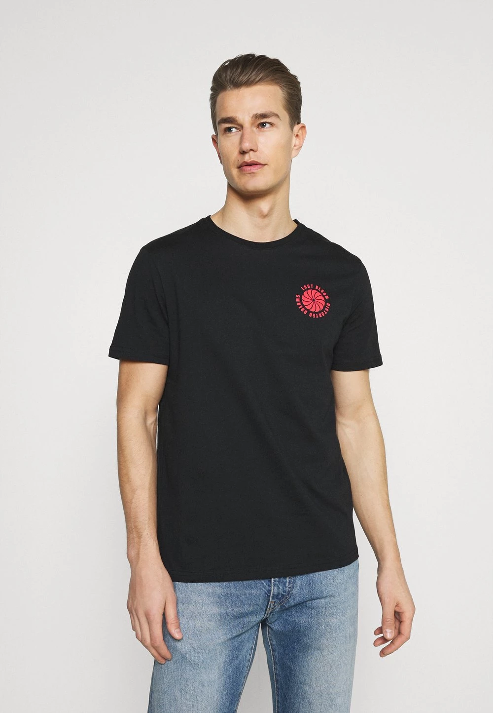 Vente flash đ Pier One Prix CassĂ© T-shirt imprimĂ© t-shirts col rond homme â 5 Vente flash đ Pier One Prix CassĂ© T-shirt imprimĂ© t-shirts col rond homme â â Image 3