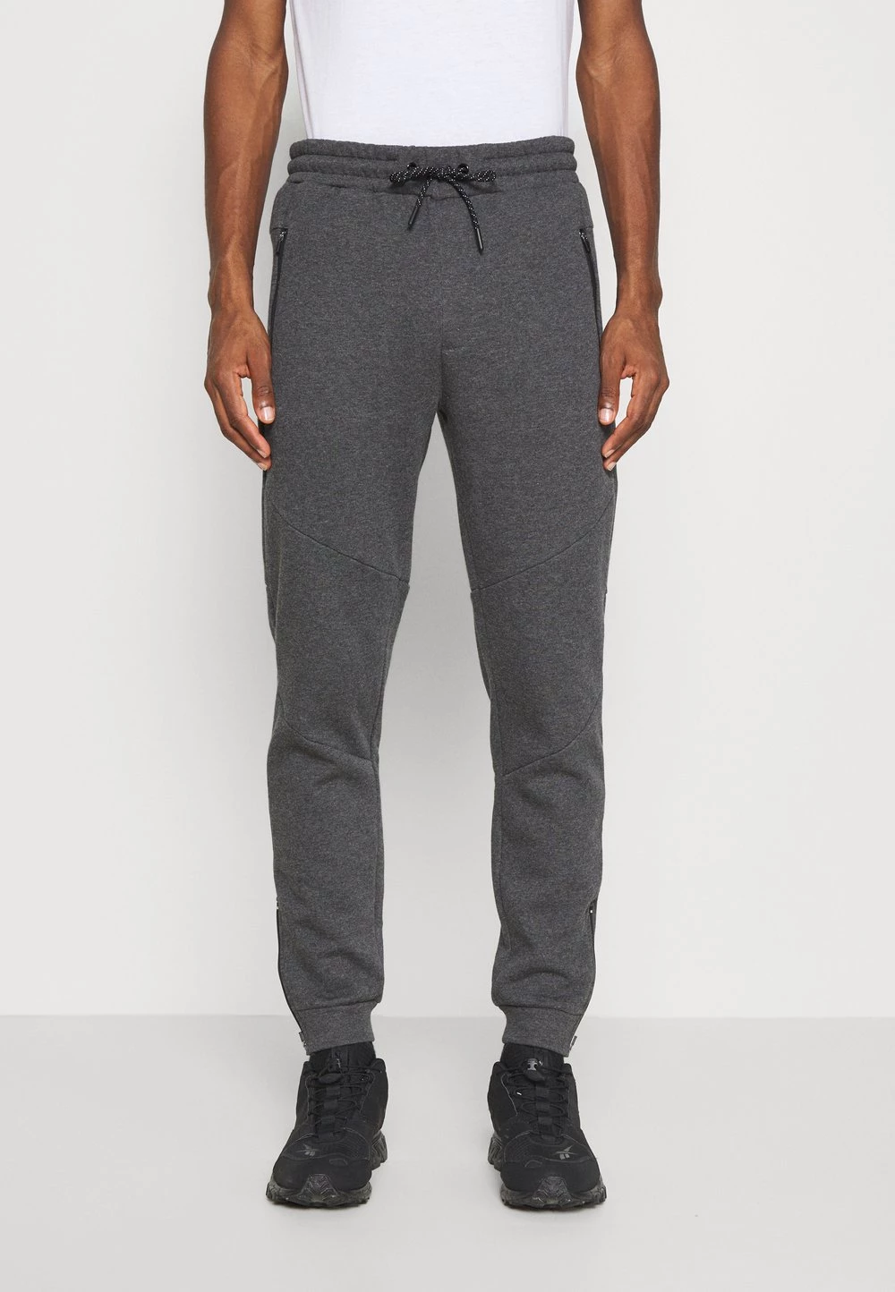 Nouveau đ Pier One Bas Prix Pantalon de survĂȘtement pantalons normale homme đ 3 Nouveau đ Pier One Bas Prix Pantalon de survĂȘtement pantalons normale homme đ