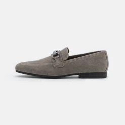 Nouveau 👍 Pier One Prix Malin Mocassins chaussures de ville carré homme 🎁 17 Nouveau 👍 Pier One Prix Malin Mocassins chaussures de ville carré homme 🎁 -Pier One Soldes Magasin d8f81c247f774d3197da6fb9394e3eac