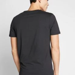 Les meilleures critiques de 🎉 Prix Imbattable Pier One T-shirt imprimé t-shirts col rond homme ❤️ -Pier One Soldes Magasin dc96993931b34e32a68c07b7675e0caf