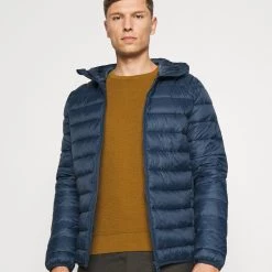 Le moins cher 👍 Pier One Veste légère Prix Imbattable vestes capuche homme ❤️