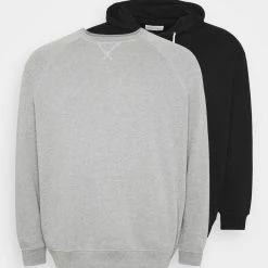 Les meilleures critiques de 🛒 Pier One 2 PACK - Sweat à capuche Vendre pulls et gilets homme 😀 -Pier One Soldes Magasin e12ba32f0b584d48bc1cd840bbe4c9b6