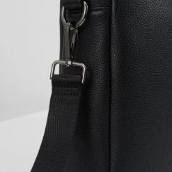 De gros ✨ Pier One Sac ordinateur Discount En Ligne sacs compartiment pour pc portable homme 🌟 -Pier One Soldes Magasin e25e861b1f9444b79c12265432ffc2a5