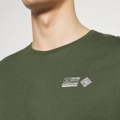 Meilleur prix 🛒 Pier One Qualité garantie 100% T-shirt imprimé t-shirts col rond homme 🎁 -Pier One Soldes Magasin e3b7fb2e8a3643479977c26539a94ead