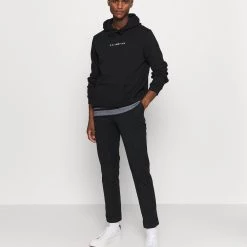 Meilleure affaire 🤩 Pier One Prix De Rêve Sweat à capuche sweats & hoodies homme 😍 10 Meilleure affaire 🤩 Pier One Prix De Rêve Sweat à capuche sweats & hoodies homme 😍 -Pier One Soldes Magasin e5f7a3b5f8714ab39950971a9e31c81f