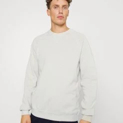 Promo 🤩 Pier One Prix Aimable 3 PACK - Sweatshirt pulls et gilets col rond homme 🛒 -Pier One Soldes Magasin e604d78474cf445f8d0da1fbf3f44a90