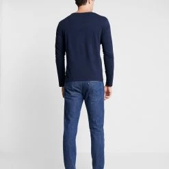 Nouveau 🎉 Qualité Excellente Pier One T-shirt à manches longues t-shirts col rond homme 😍 -Pier One Soldes Magasin e64a3006a7c0456ebe923c8afeb23f07