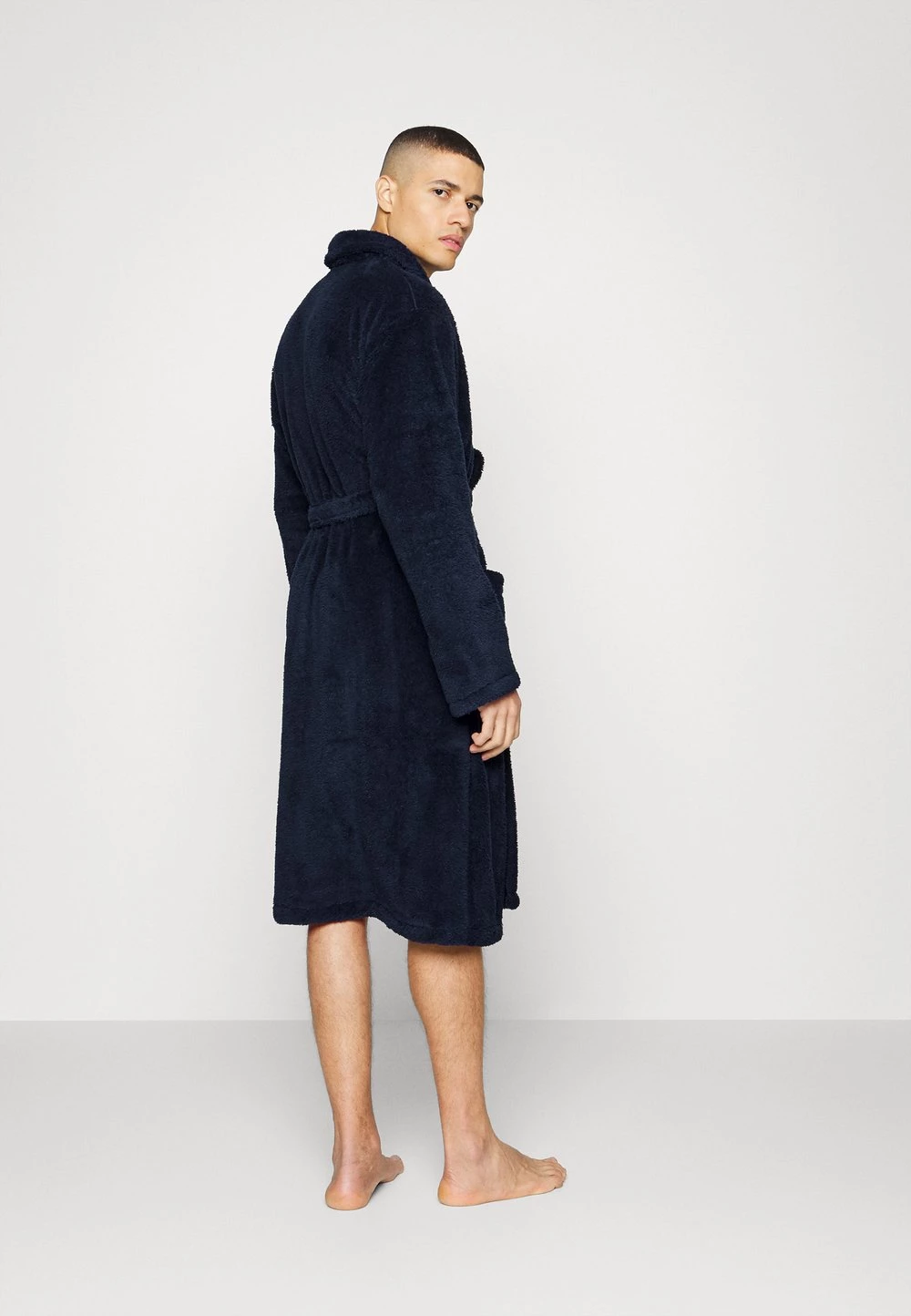 Coupon 🎁 Pier One Peignoir En promotion sous-vêtements & chaussettes col châle homme 🔔 5 Coupon 🎁 Pier One Peignoir En promotion sous-vêtements & chaussettes col châle homme 🔔 – Image 3