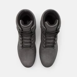 Le moins cher ❤️ Pier One Baskets montantes Pas Cher baskets & sneakers rond homme 🎉 -Pier One Soldes Magasin eb6706e9fee94a118cebe8f23a50c9d1