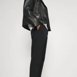 Budget 🌟 Prix Discount Pier One T-shirt imprimé t-shirts col rond homme 🤩 18 Budget 🌟 Prix Discount Pier One T-shirt imprimé t-shirts col rond homme 🤩 -Pier One Soldes Magasin efba0e7e0ccd4032b9f07b9dd4b50c3f