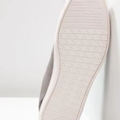 Les meilleures critiques de ⭐ Prix Sympa Pier One Baskets basses sneakers rond homme 😍 13 Les meilleures critiques de ⭐ Prix Sympa Pier One Baskets basses sneakers rond homme 😍 -Pier One Soldes Magasin f35e88679d7942beba03813f9336ca65