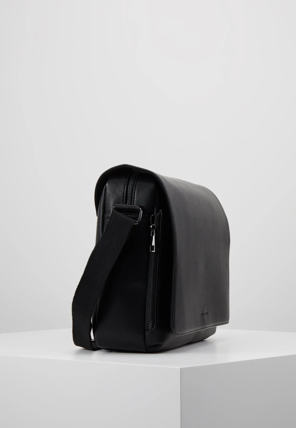 Meilleure affaire ✔️ Pier One Meilleur Prix Garanti Sac bandoulière sacs compartiment pour pc portable homme 🎉 6 Meilleure affaire ✔️ Pier One Meilleur Prix Garanti Sac bandoulière sacs compartiment pour pc portable homme 🎉 – Image 4