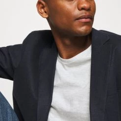 De gros 🛒 Pier One 5 PACK - T-shirt basique Prix Avantageux t-shirts col rond homme ✨ -Pier One Soldes Magasin f423d232533e42e680c38537bdc74813