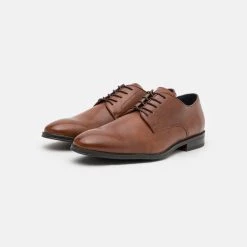 Les meilleures critiques de ❤️ Pier One Garantie De Qualité 100% Derbies & Richelieus chaussures de ville rond homme 💯 -Pier One Soldes Magasin f633dd6b0cea463a8f92a8b08970554f