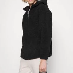 De gros 🎉 Pier One Soldes En Ligne Sweat à capuche sweats & hoodies homme 👍 12 De gros 🎉 Pier One Soldes En Ligne Sweat à capuche sweats & hoodies homme 👍 -Pier One Soldes Magasin f63db396d5294c87bc3f9669bbb109a7