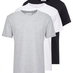 Meilleure affaire 🎁 Prix Préférentiel Pier One 3 PACK - T-shirt basique t-shirts col rond homme 🤩 34 Meilleure affaire 🎁 Prix Préférentiel Pier One 3 PACK - T-shirt basique t-shirts col rond homme 🤩 -Pier One Soldes Magasin f785e71fb58e4e639608a247ef343f6c