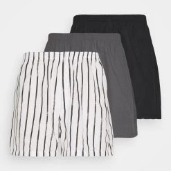 Meilleur prix ✨ Pier One Prix Malin 3 PACK - Caleçon sous-vêtements & chaussettes normale homme 🤩 15 Meilleur prix ✨ Pier One Prix Malin 3 PACK - Caleçon sous-vêtements & chaussettes normale homme 🤩 -Pier One Soldes Magasin f882f838d32f466791c86ee4e53d9d5b