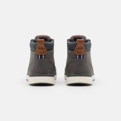 Meilleure affaire 🌟 Pier One Baskets montantes Discount En Ligne baskets & sneakers rond homme 🌟 -Pier One Soldes Magasin f8e6b3c8e74e40a1a0bf565728346dff