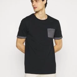Le moins cher 🌟 Pier One Prix Malin T-shirt imprimé t-shirts col rond homme 🔔