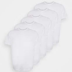 Coupon ✔️ Prix Accessible Pier One 5 PACK - T-shirt basique t-shirts col rond homme 🔔 18 Coupon ✔️ Prix Accessible Pier One 5 PACK - T-shirt basique t-shirts col rond homme 🔔 -Pier One Soldes Magasin fb72c1037813406e8a43018bf425bb5f