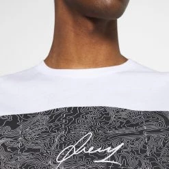 Tout neuf ❤️ Prix Malin Pier One T-shirt imprimé t-shirts col rond homme ✔️ -Pier One Soldes Magasin fb749dbb1708482b8d8e8724d244437b