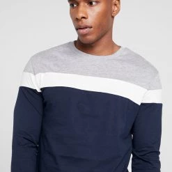 Remise 💯 Pier One Prix Gelé T-shirt à manches longues t-shirts & polos col rond homme ❤️ -Pier One Soldes Magasin fe00904878e347c082c5811f3750ffa3