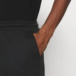 Offres 👏 Pier One Pantalon de survêtement Un Tarif Préférentiel pantalons haute homme ⭐ -Pier One Soldes Magasin fece1b9218124a0bbb5275edcf93864a