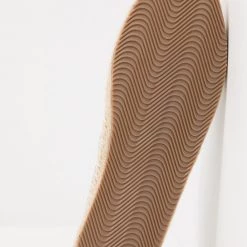 Offres 😀 Bon Rapport Coût-Efficacité Pier One RENA ESPADRILLE UNISEX - Espadrilles chaussures basses rond 🛒 19 Offres 😀 Bon Rapport Coût-Efficacité Pier One RENA ESPADRILLE UNISEX - Espadrilles chaussures basses rond 🛒 -Pier One Soldes Magasin ff857566a2324a0a98a3e8e14392817a