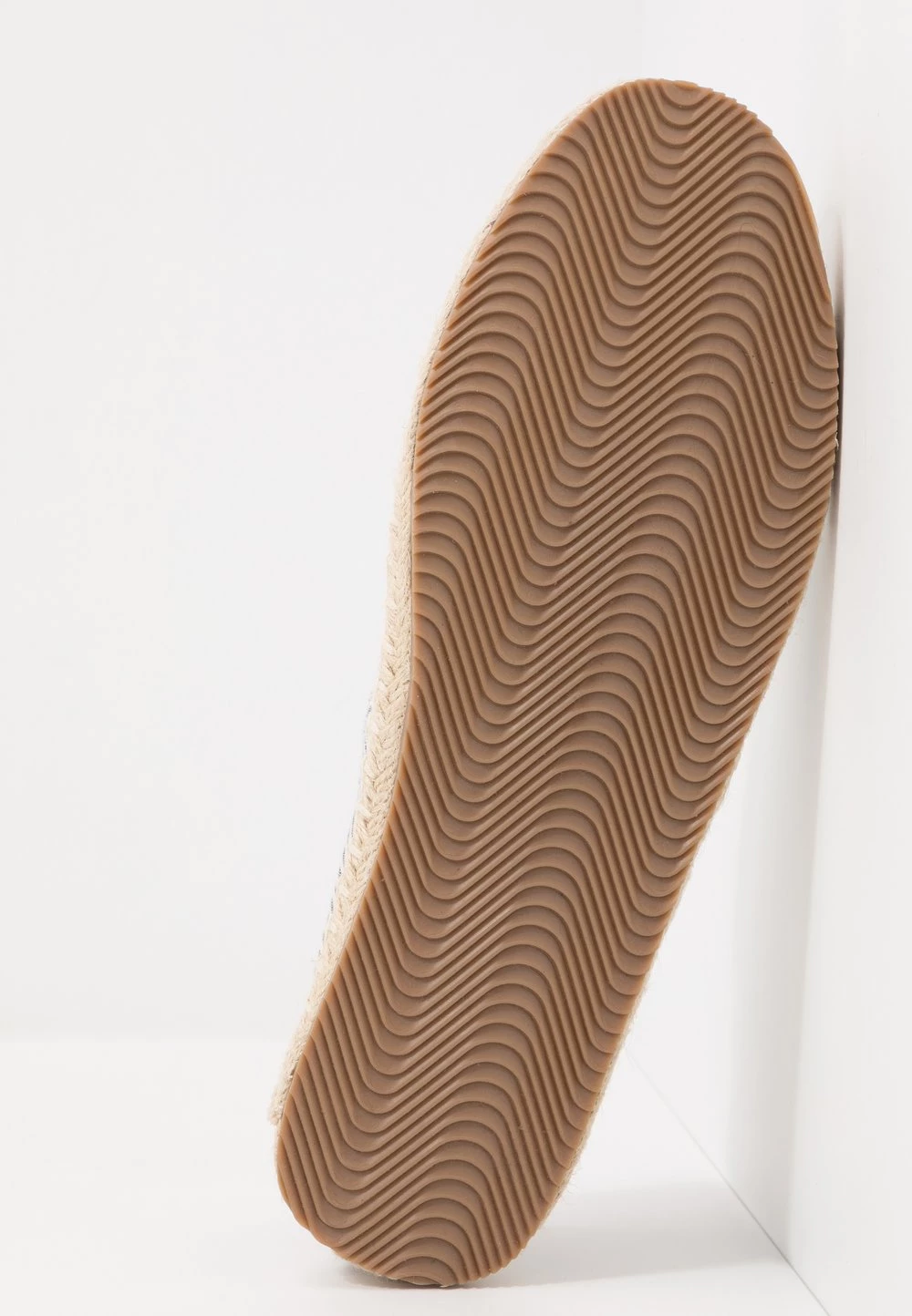 Offres 😀 Bon Rapport Coût-Efficacité Pier One RENA ESPADRILLE UNISEX - Espadrilles chaussures basses rond 🛒 7 Offres 😀 Bon Rapport Coût-Efficacité Pier One RENA ESPADRILLE UNISEX - Espadrilles chaussures basses rond 🛒 – Image 5